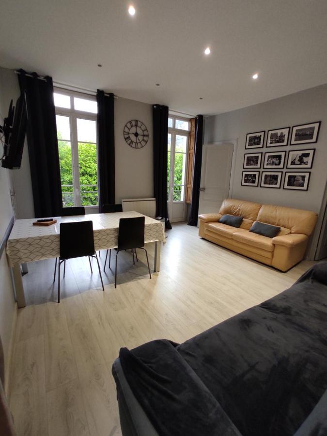 Agreable T2 Au Centre De Luchon Apartment Bagnères-de-Luchon Exterior foto